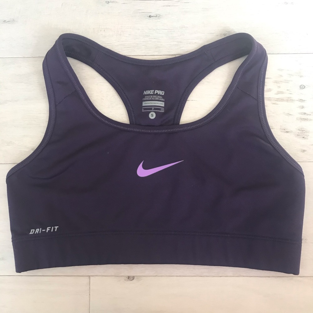 Nike dri-fit sports bras - compression size S